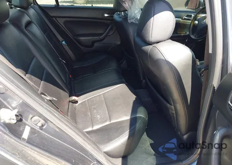 2004 Acura Tsx from USA, damaged, VIN JH4CL96894C028016